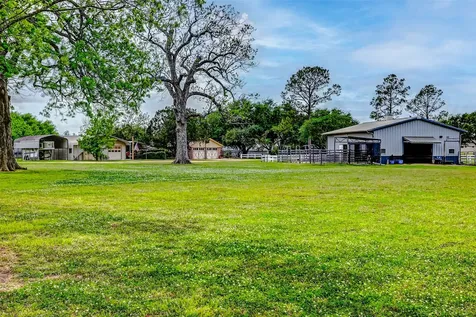 2810 Precinct Line Road Road Richmond TX 77406