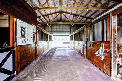 2810 Precinct Line Road Road Richmond TX 77406