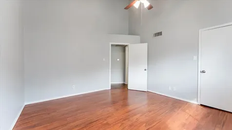 10811 Richmond Avenue Avenue 101 Houston TX 77042