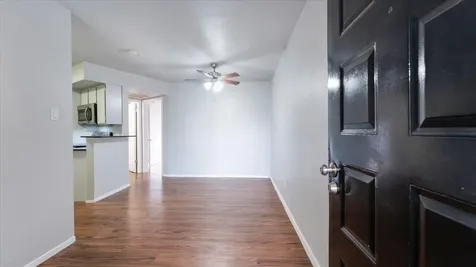 10811 Richmond Avenue Avenue 101 Houston TX 77042