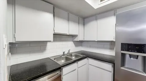 10811 Richmond Avenue Avenue 101 Houston TX 77042