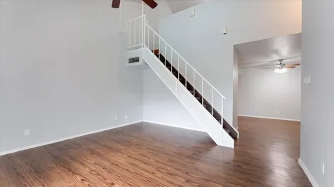10811 Richmond Avenue Avenue 101 Houston TX 77042