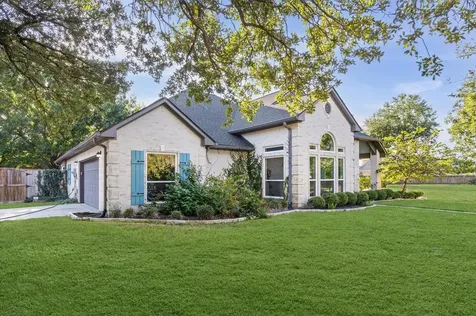 7288 Lakeshore Court Willis TX 77318