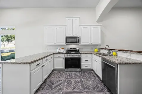 7288 Lakeshore Court Willis TX 77318