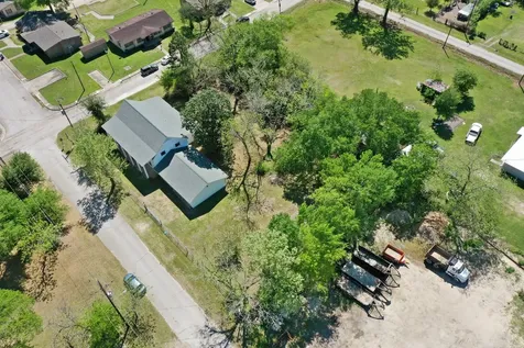 201 N Magnolia Street Corrigan TX 75939