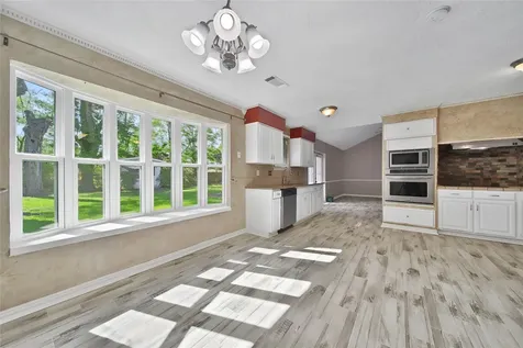 2006 Mermaid Lane Houston TX 77062