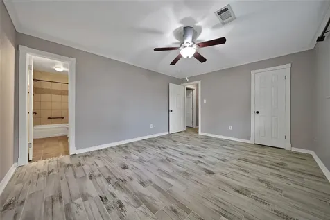 2006 Mermaid Lane Houston TX 77062