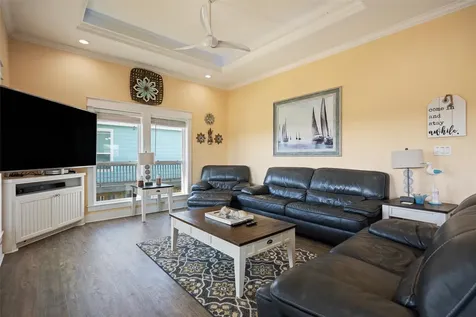2569 Palm Drive Crystal Beach TX 77650