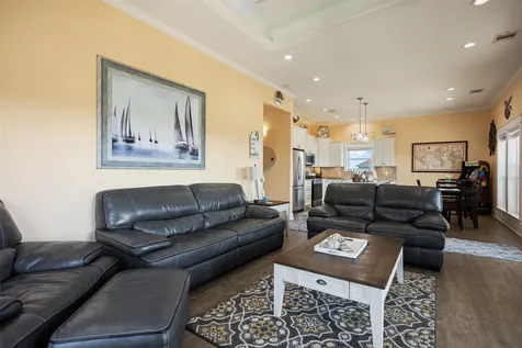 2569 Palm Drive Crystal Beach TX 77650