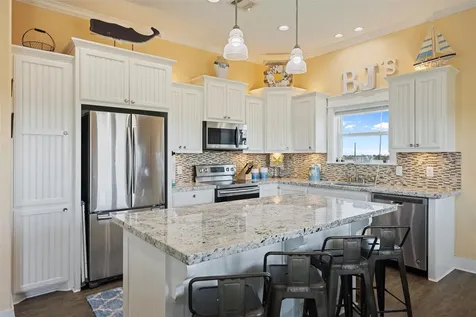 2569 Palm Drive Crystal Beach TX 77650