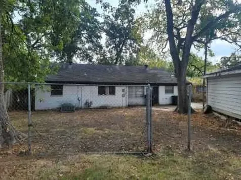 7211 Deep Forest Drive Houston TX 77088
