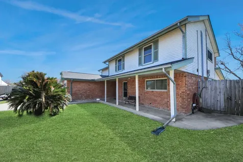 10522 Gulfstream Lane Sugar Land TX 77498