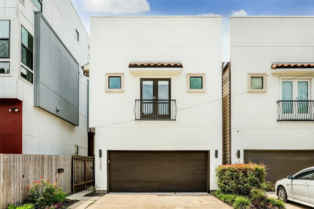 1309 Laird Street A Houston TX 77008