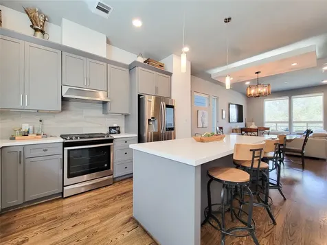 1705 Eado Point Lane Houston TX 77003