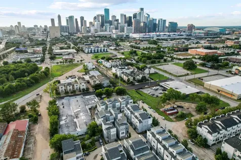 1705 Eado Point Lane Houston TX 77003