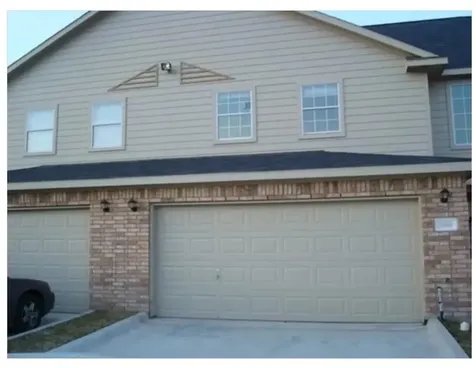 9743 Fatima Lake Drive Houston TX 77099