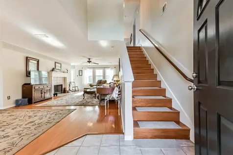1116 Lake Shore Drive Pearland TX 77581