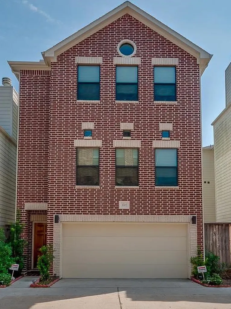 3703 Main Poplar Drive Houston TX 77025