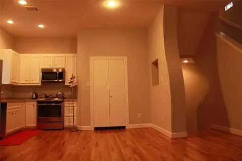 3703 Main Poplar Drive Houston TX 77025