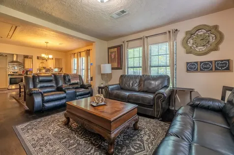 708 Plum Grove Road Cleveland TX 77327