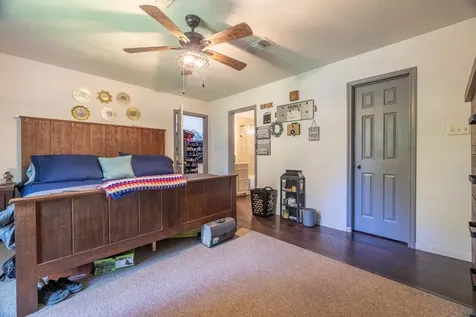 708 Plum Grove Road Cleveland TX 77327