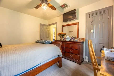708 Plum Grove Road Cleveland TX 77327
