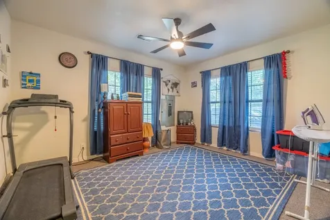708 Plum Grove Road Cleveland TX 77327