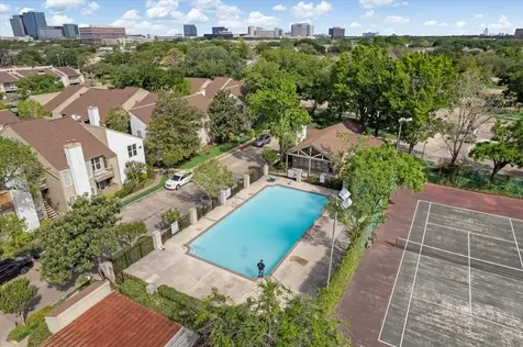 10047 Westpark Drive 33 Houston TX 77042