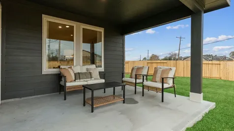 4106 Silver Falls Lane League City TX 77573