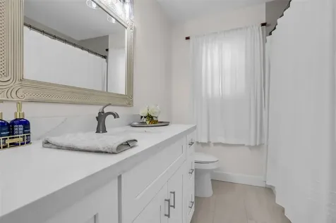 1223 Saxony Lane Houston TX 77058