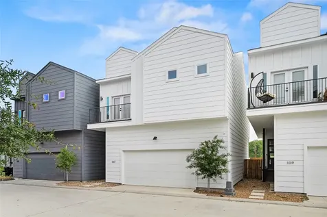 107 Tolima Dove Street Houston TX 77018