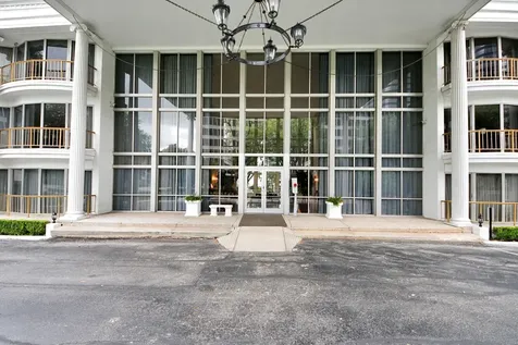 5050 Ambassador Way 306 Houston TX 77056