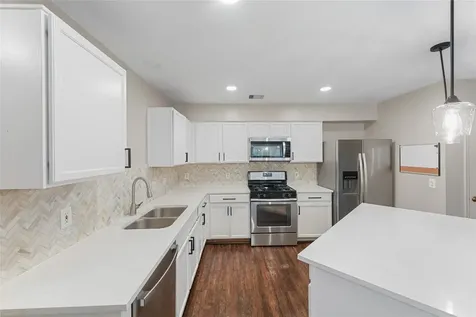 17502 S Summit Canyon Drive Houston TX 77095
