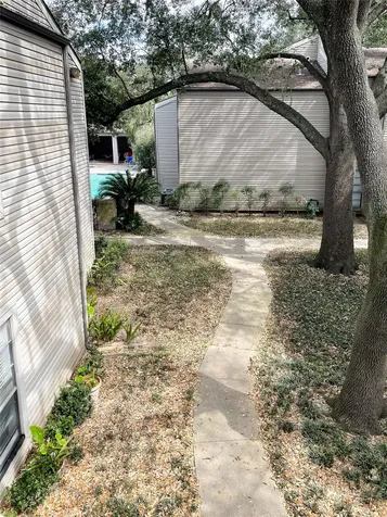 9707 Richmond Avenue 28 Houston TX 77042