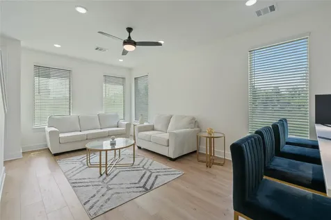 3522 Mansfield Building B Street B Houston TX 77091