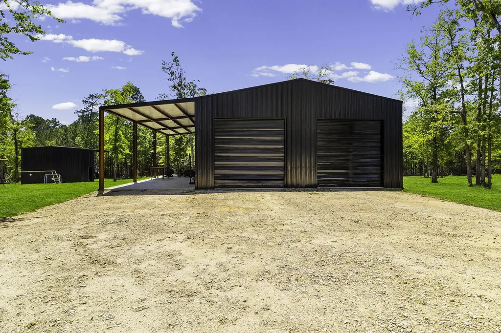 5938 Fm 3152 Livingston TX 77351