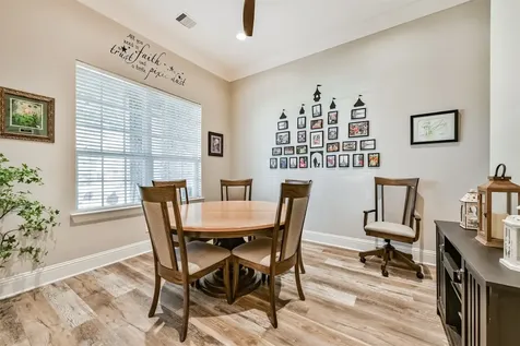 925 Luella Avenue Deer Park TX 77536