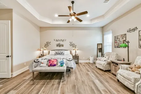 925 Luella Avenue Deer Park TX 77536