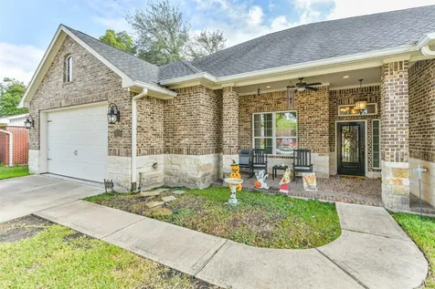 925 Luella Avenue Deer Park TX 77536