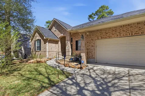 2507 Franklin Woods Drive Conroe TX 77304