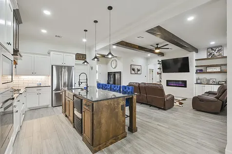 11027 Oak Lake Road Bryan TX 77808