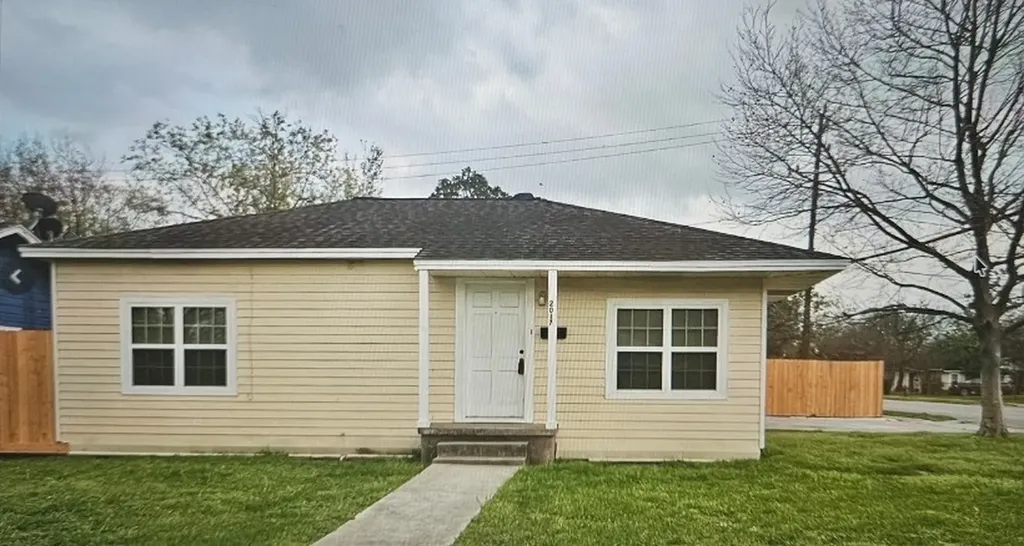 2017 3rd Street Galena Park TX 77547