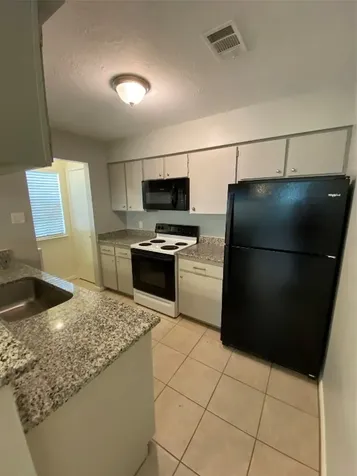 2401 Sycamore Avenue C2 Huntsville TX 77340