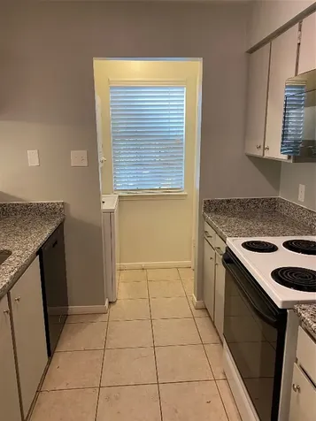 2401 Sycamore Avenue C2 Huntsville TX 77340