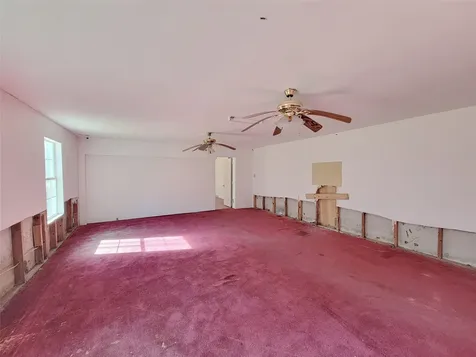 2263 Fm 2610 Road Cleveland TX 77327