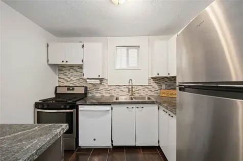 2503 Park Street Houston TX 77019