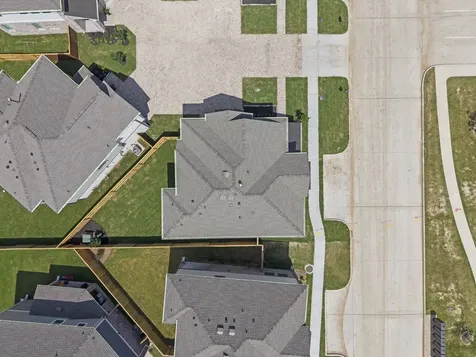 5303 Palo Verde Drive Iowa Colony TX 77578