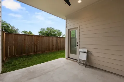 3512 Mosley Court A Houston TX 77004