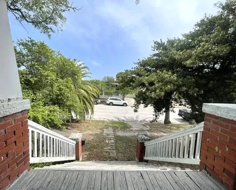 610 Church Street Galveston TX 77550