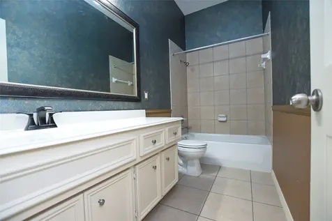 2123 Castle Gardens Lane Katy TX 77449